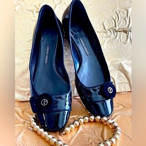Giorgio Armani Black Patent Leather Ballet Round Toe 37 7